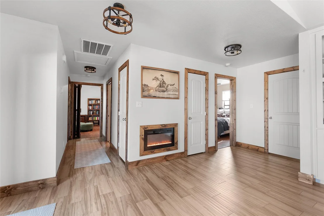 Photo of 407 Windmill RD
