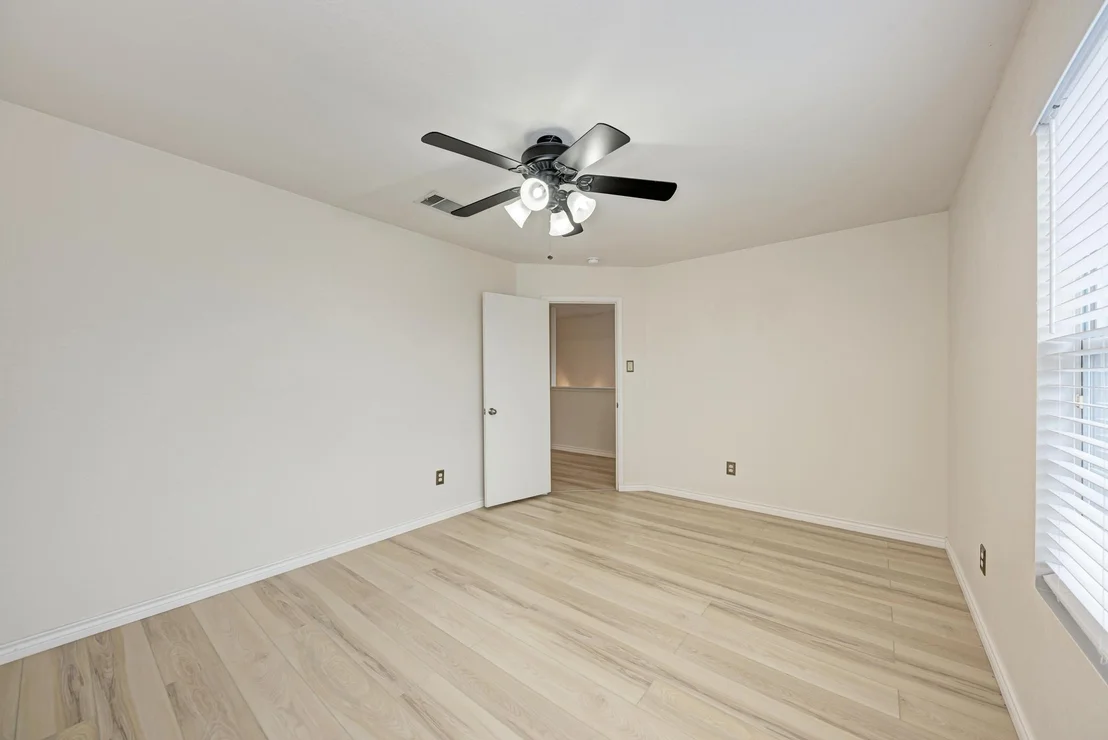 Photo of 115 Camellia DR