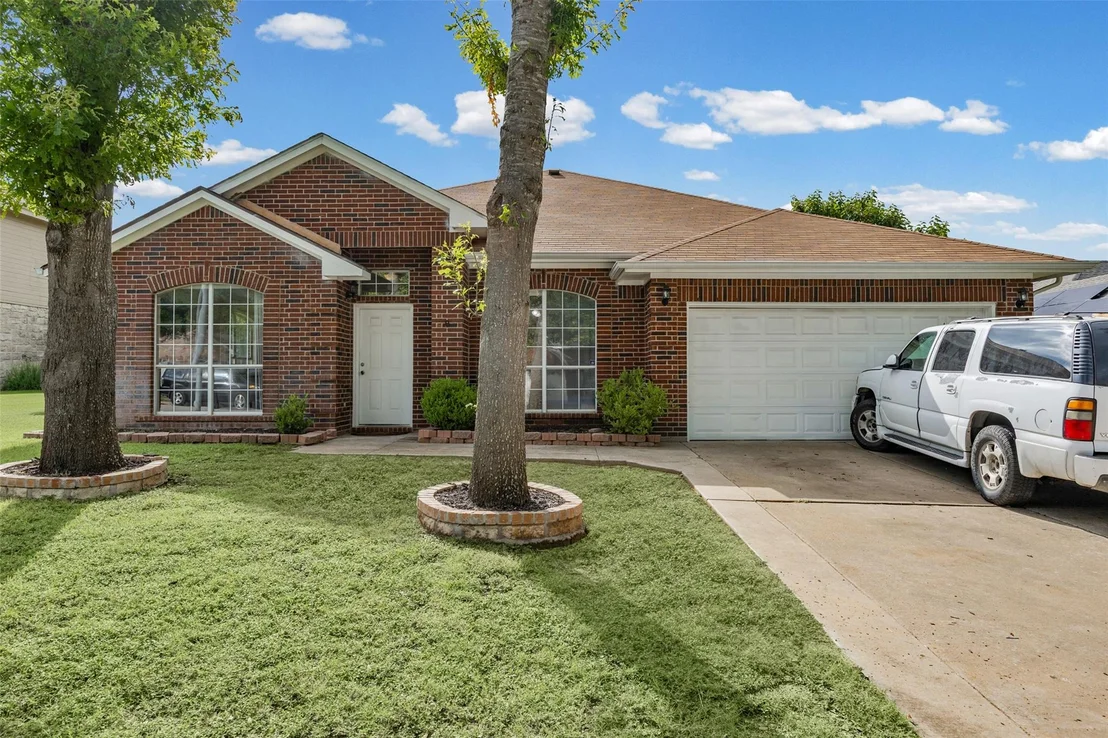 Photo of 801 Brown DR