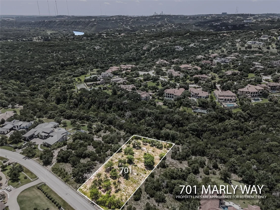 Photo of 701 Marly WAY