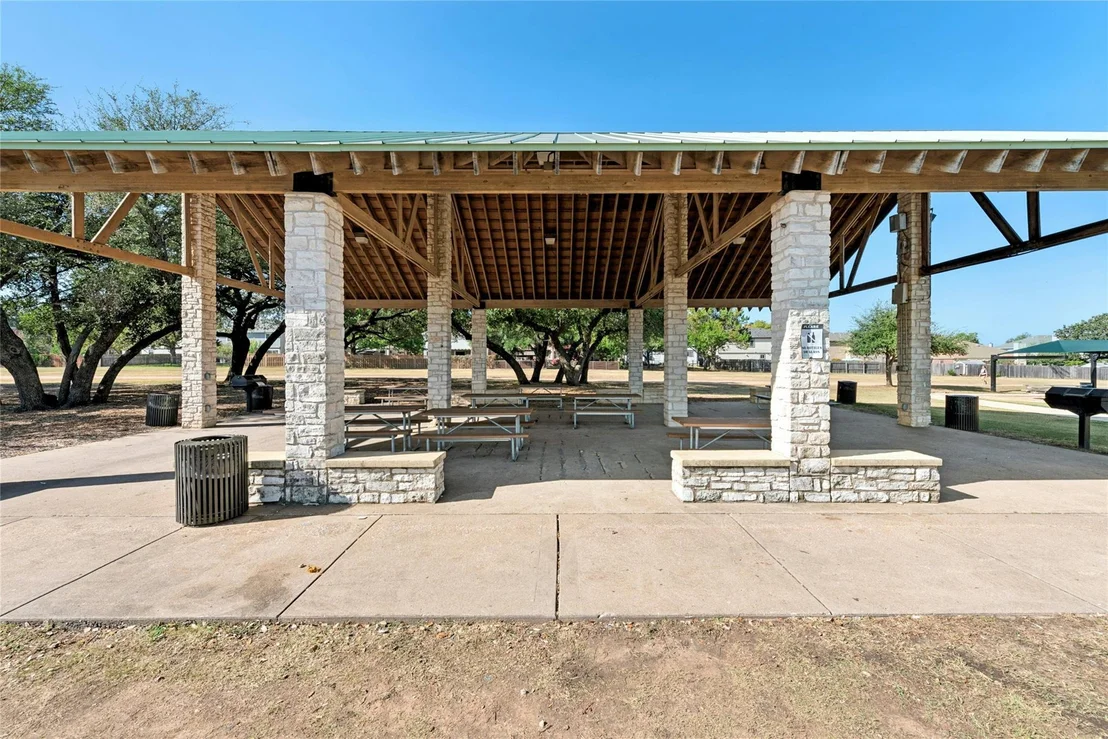 Photo of 2110 Heather DR