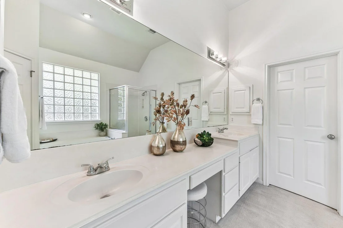 Photo of 2401 Berwick CV