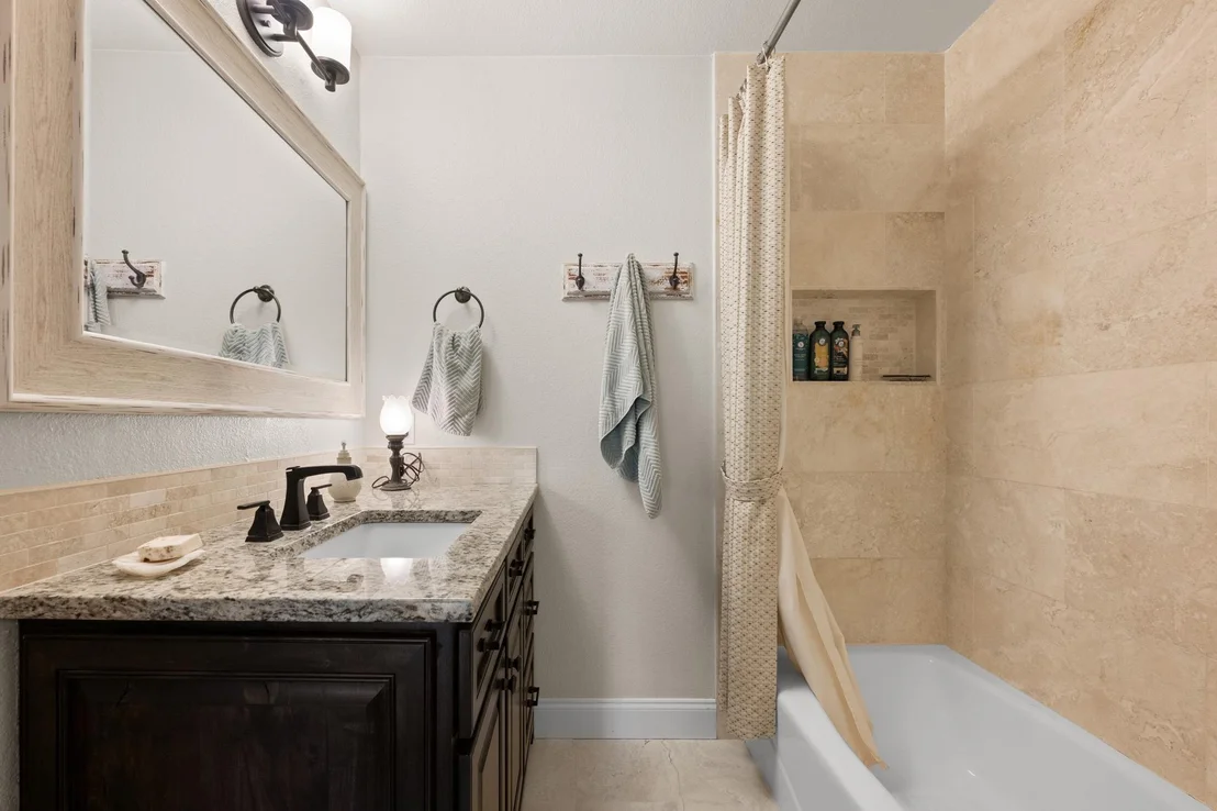 Photo of 412 Eagle