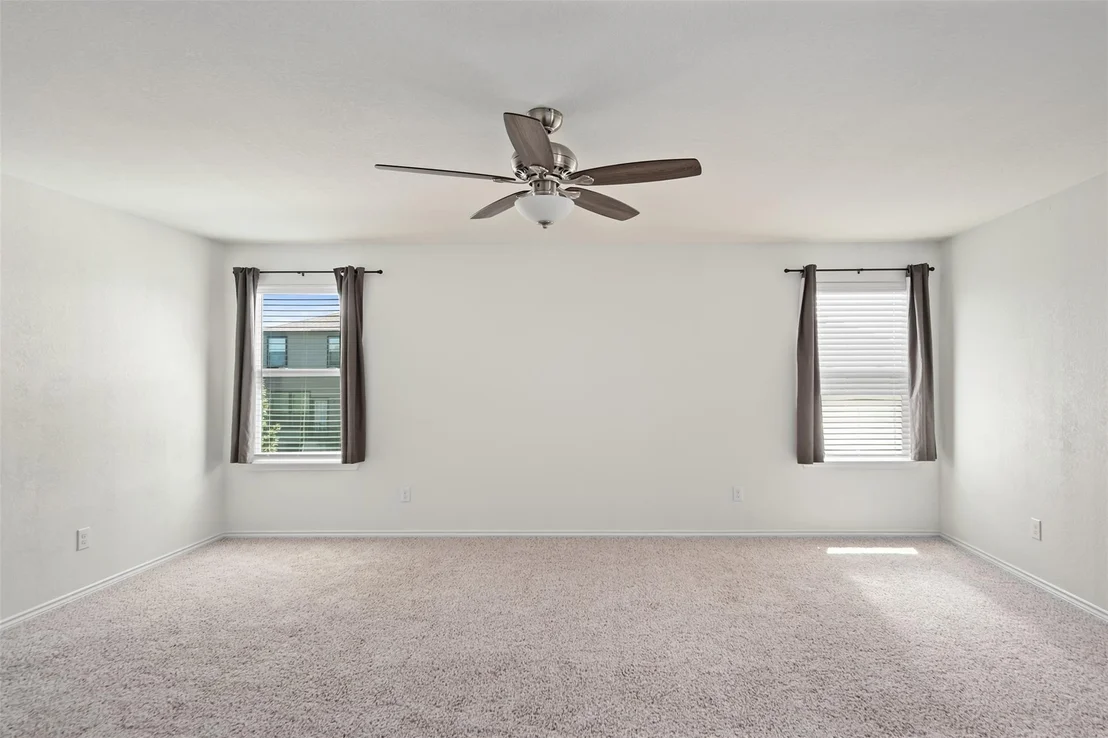 Photo of 213 Rocroi DR