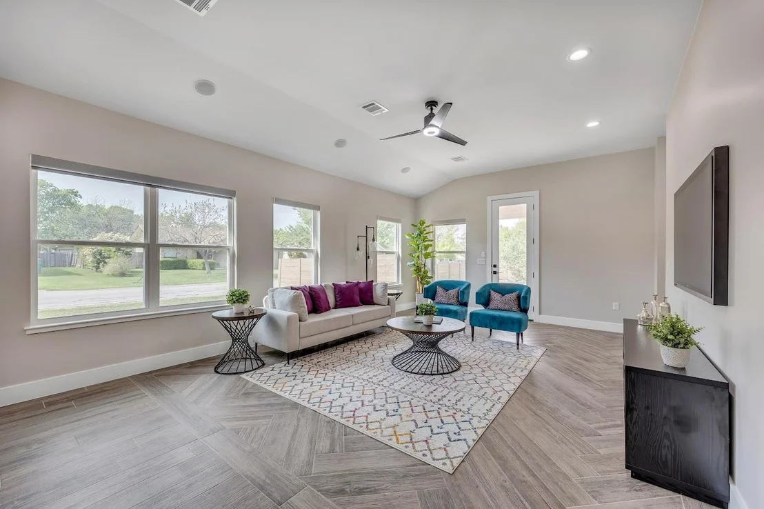 Photo of 704 Poe CIR