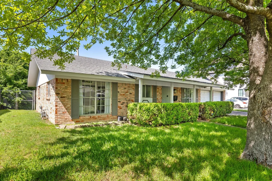 Photo of 1801 Belford DR