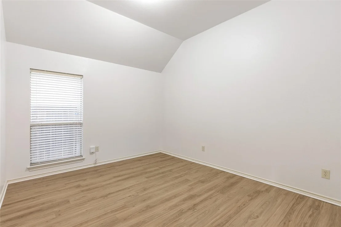 Photo of 11517 Shadow Creek DR