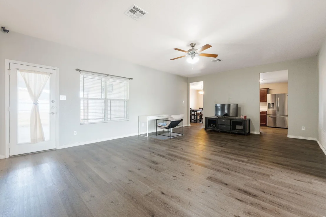 Photo of 2303 Mike DR