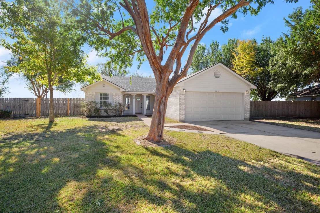 Photo of 106 Mockingbird CV