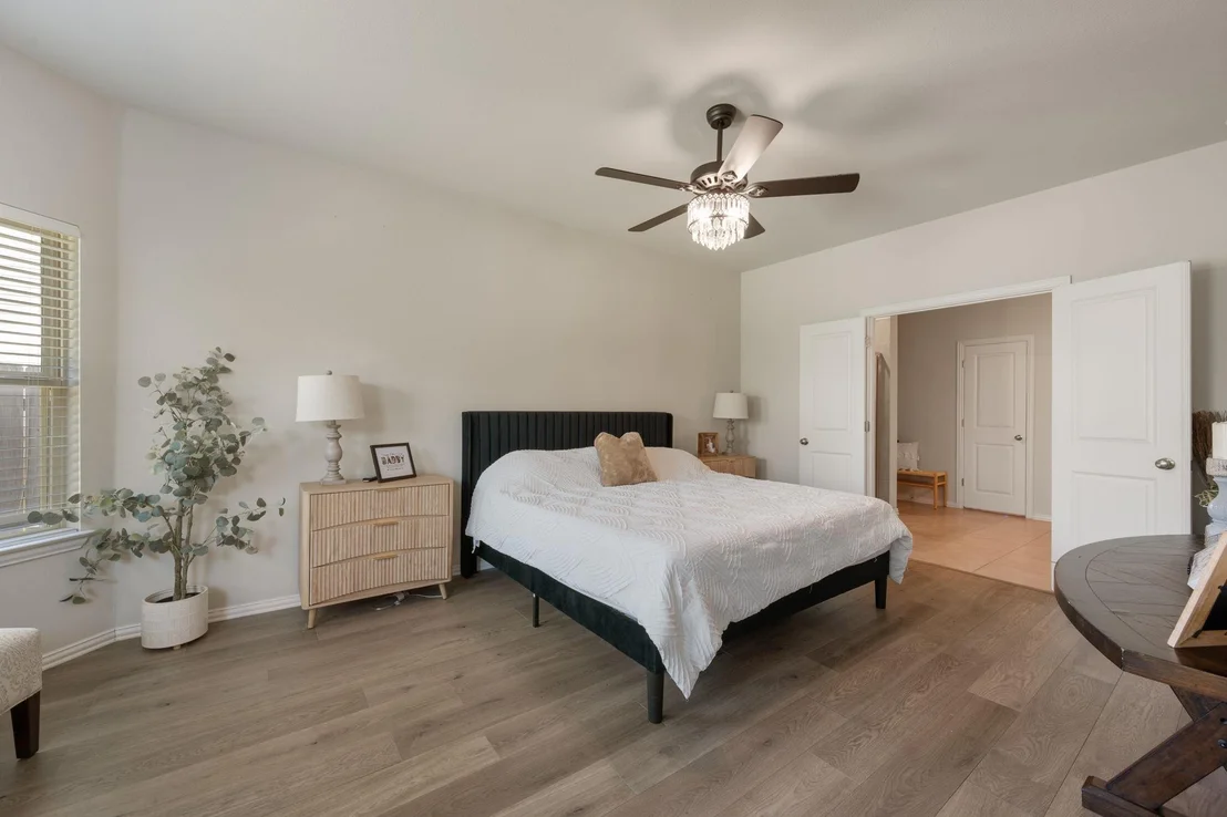 Photo of 128 Bright Star LN