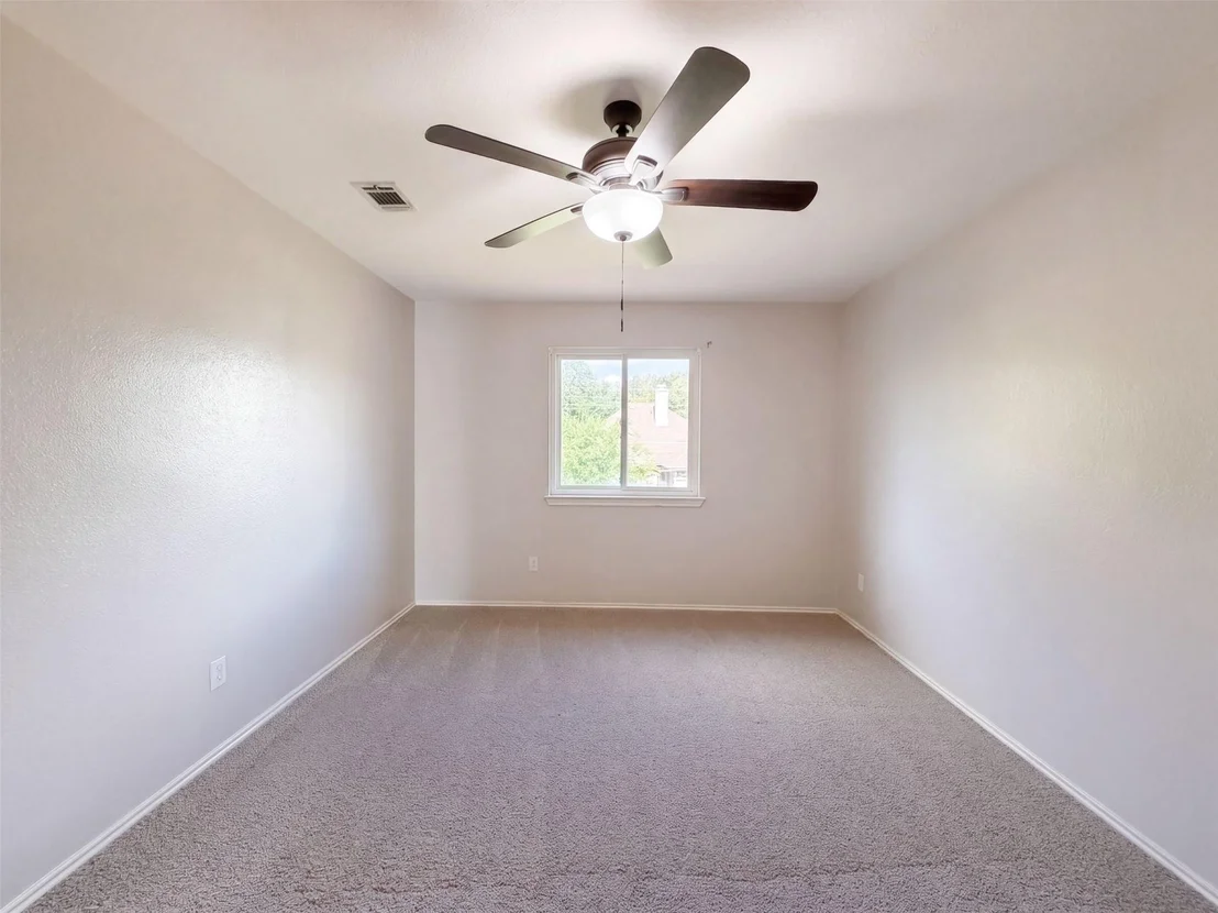 Photo of 1722 Woods BLVD