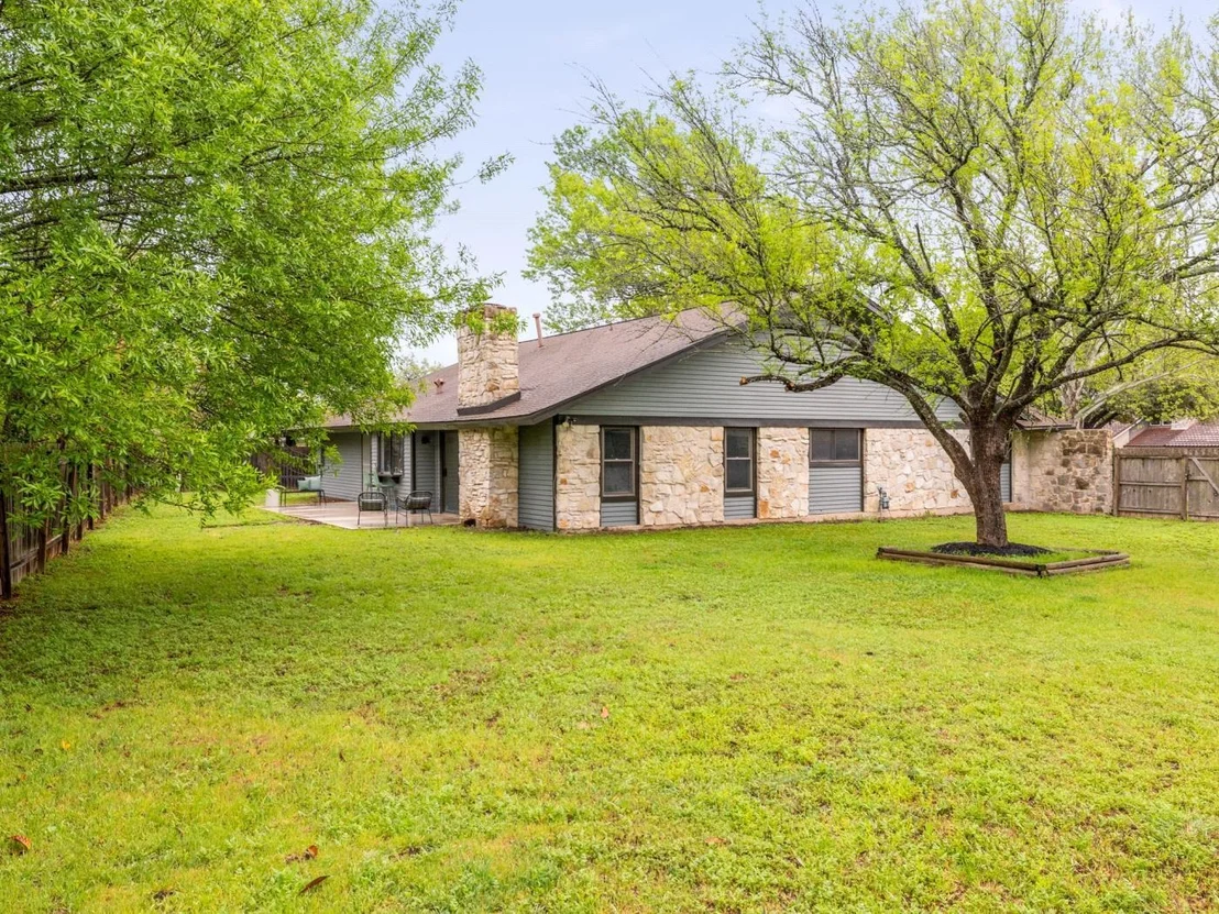 Photo of 2400 Coral Ridge CIR