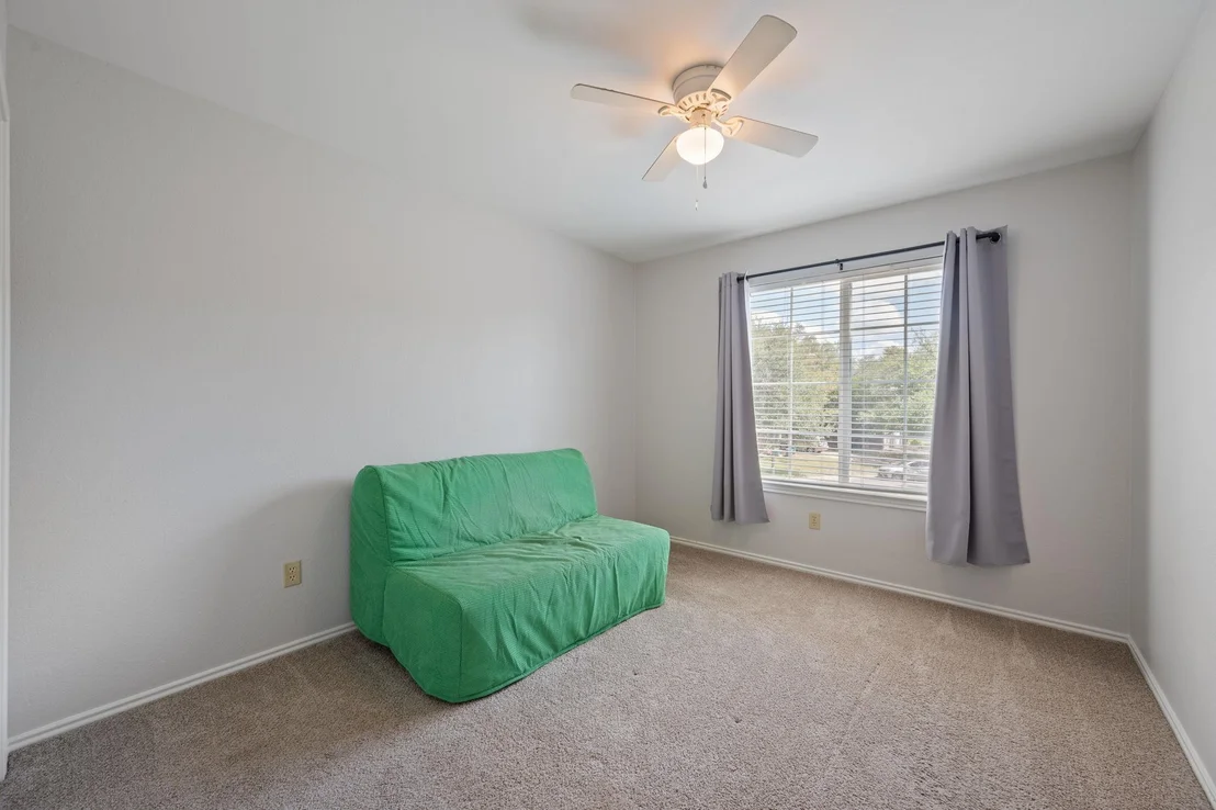 Photo of 12601 Oro Valley CV