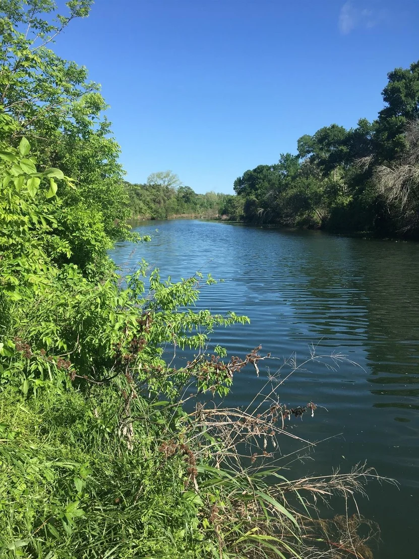 Photo of 915 County Road 404