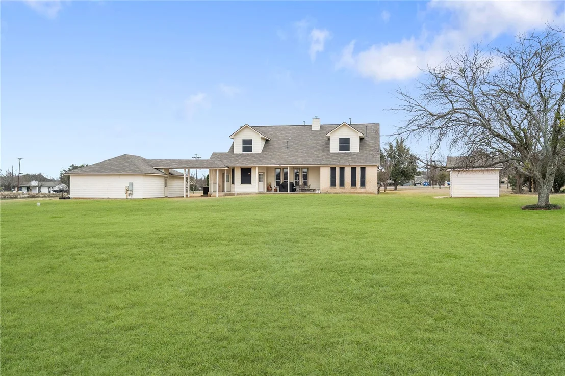 Photo of 16 Lake DR