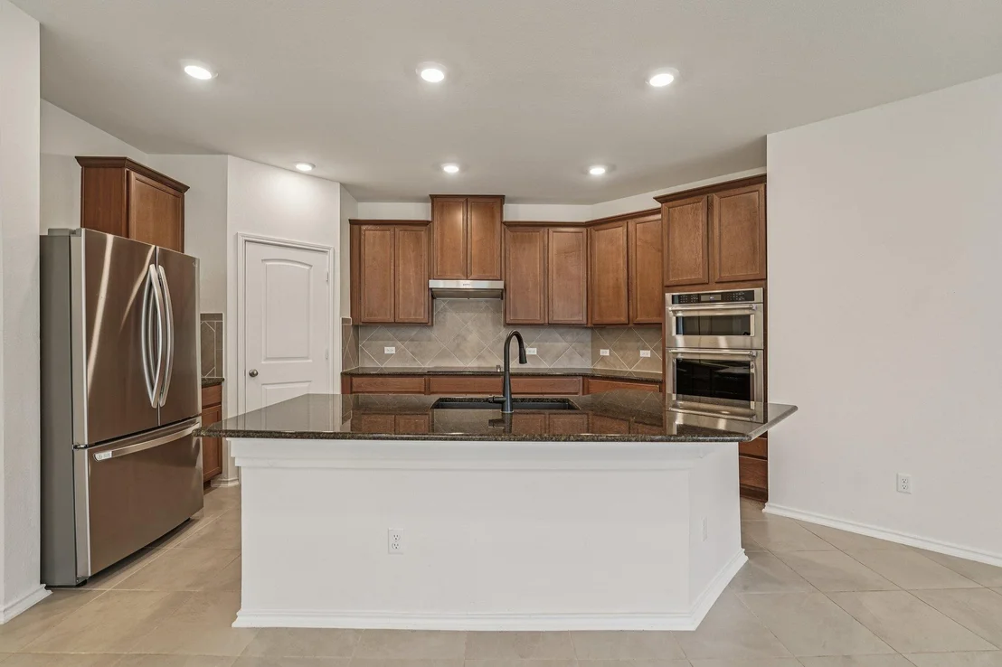 Photo of 1123 Aronia LN