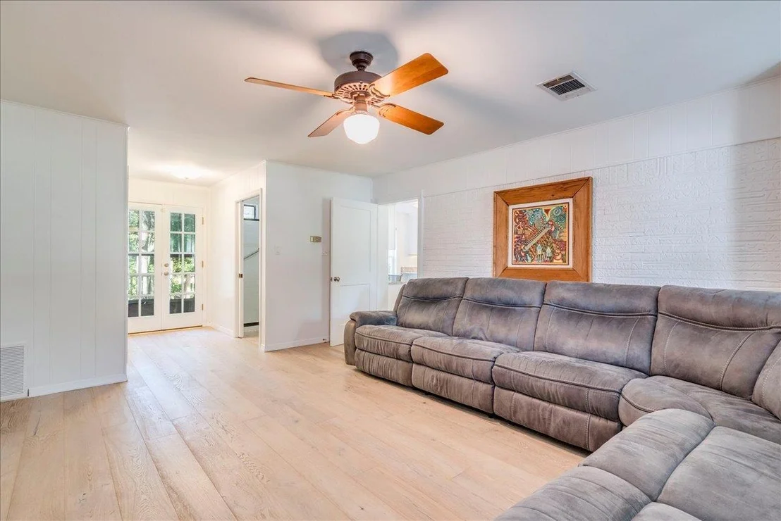 Photo of 8009 Espanola TRL