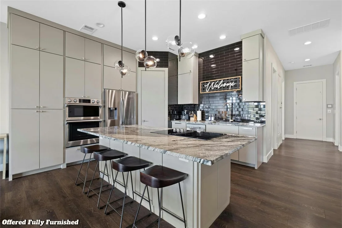 Photo of Unit B at 20107 Continental DR
