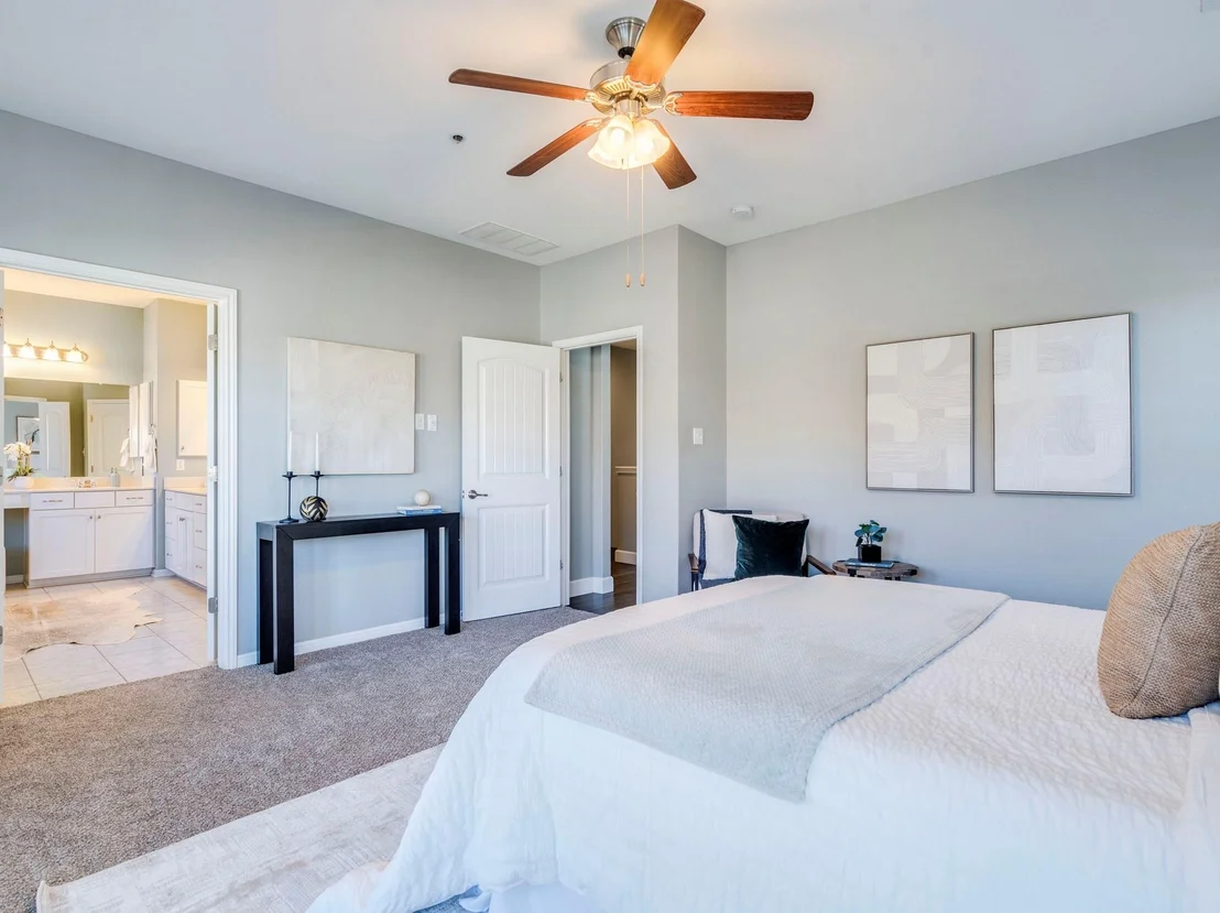 Photo of Unit 1903 at 2930 Grand Oaks LOOP