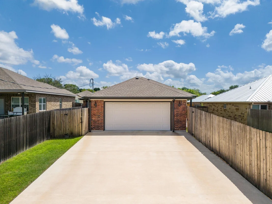 Photo of 16 Samac LN