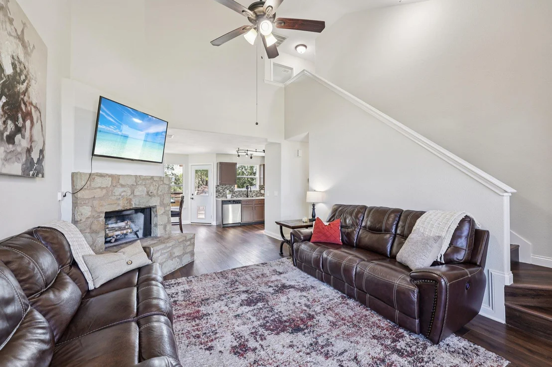 Photo of 840 Scenic CIR