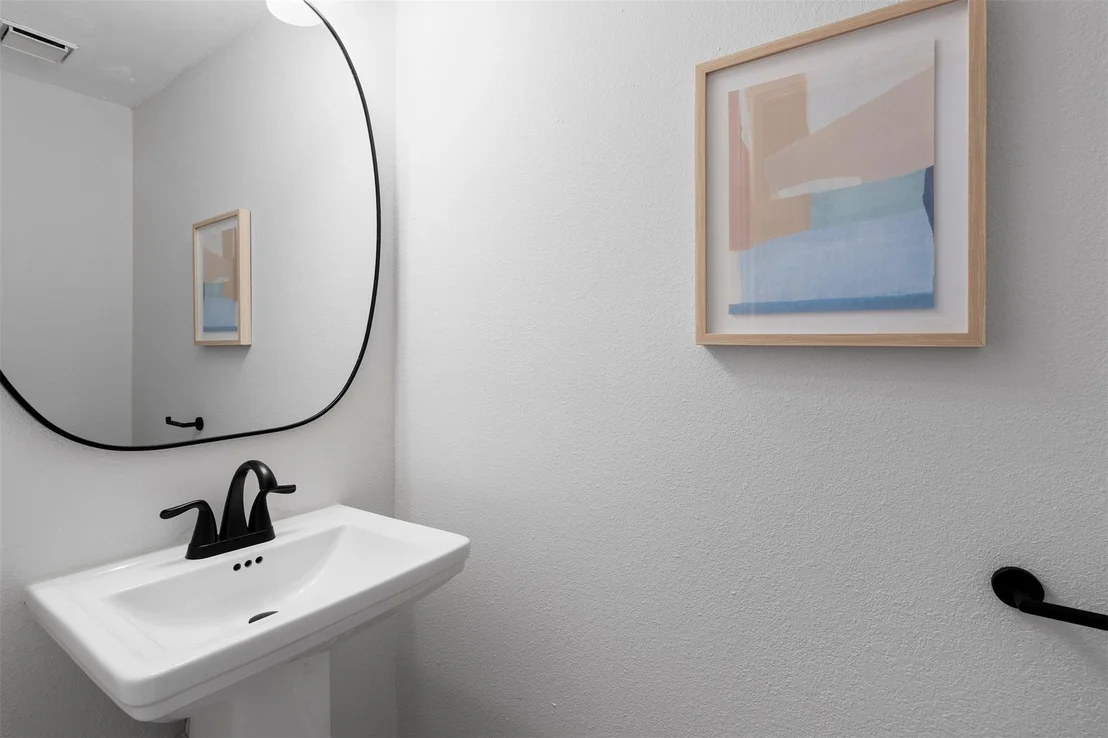 Photo of 12600 Oro Valley CV