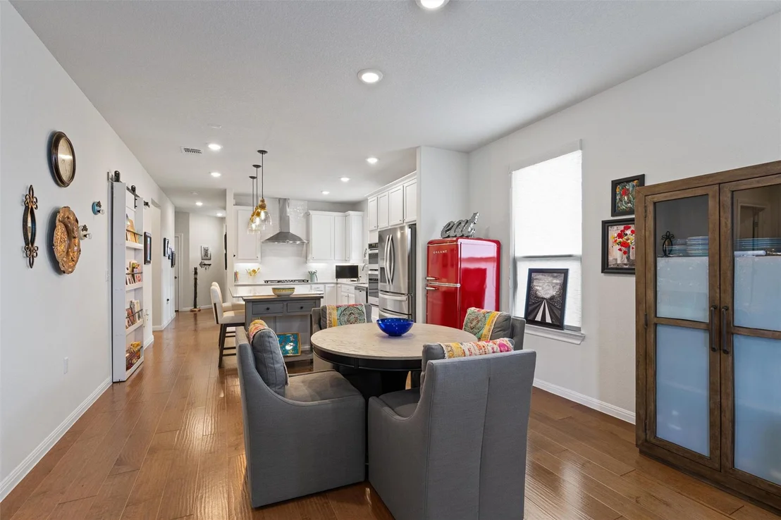 Photo of 706 Kitty Hawk RD