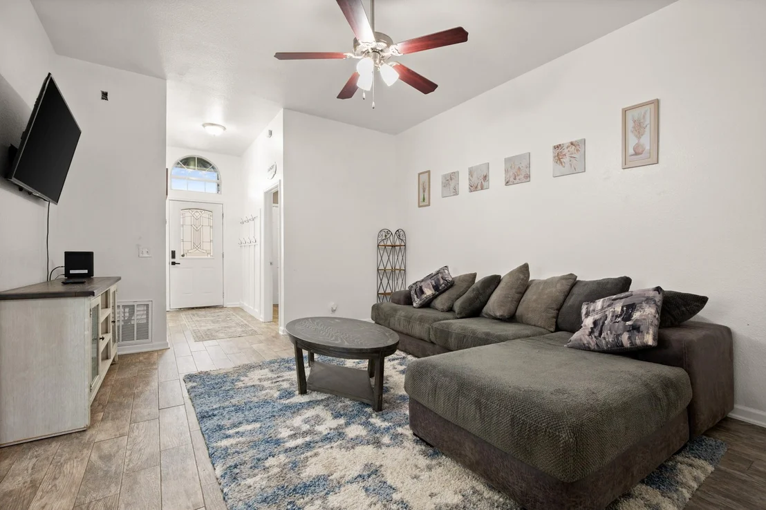 Photo of 213 Dana DR