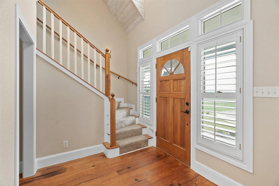 Photo of 310 County Road 317