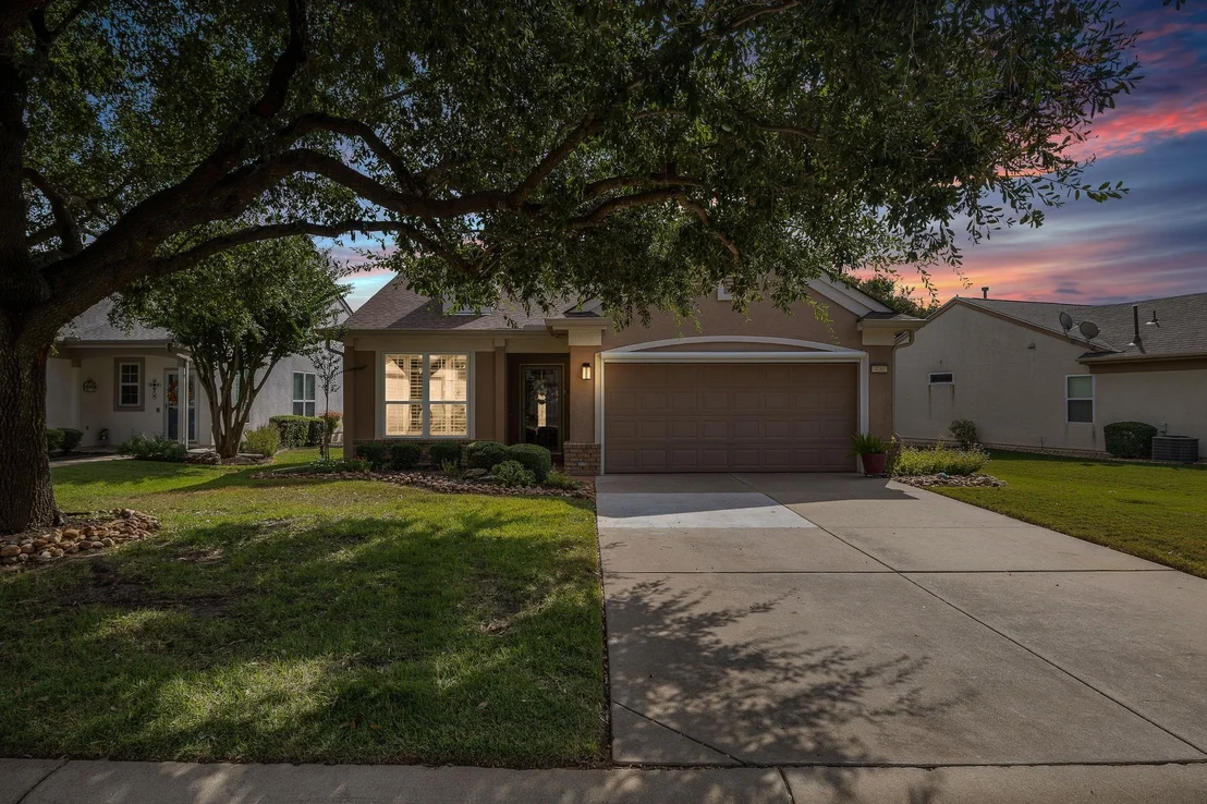 Photo of 406 Sundance LN