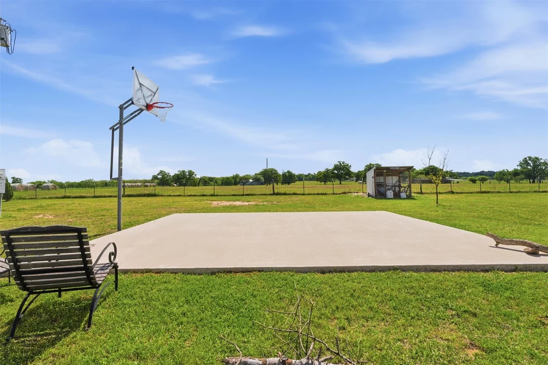 Photo of 2352 County Road 239