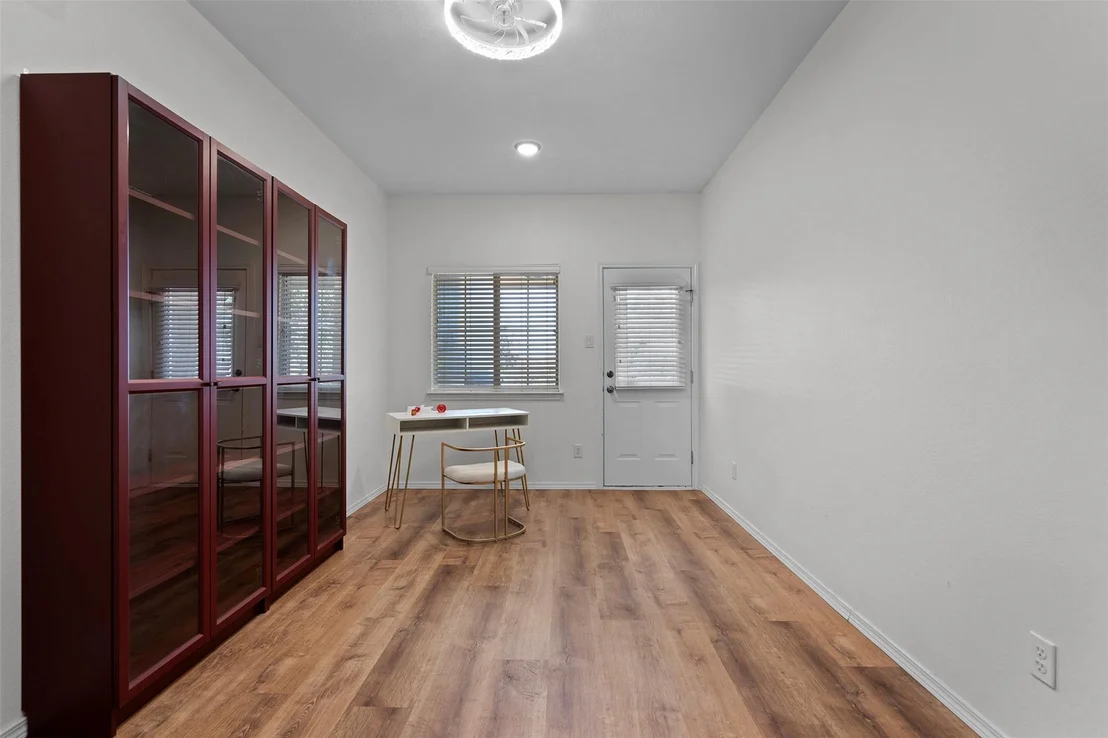 Photo of 10824 Quarry Oaks TRL