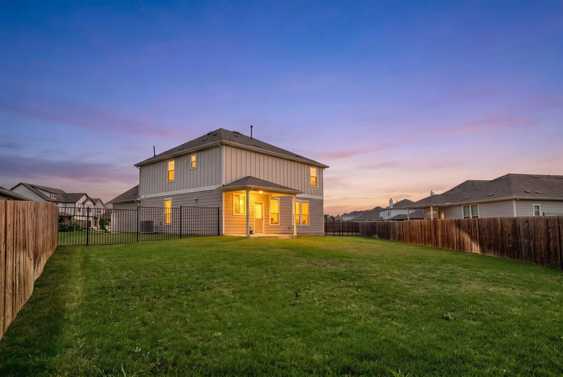 Photo of 6829 Ellsworth WALK