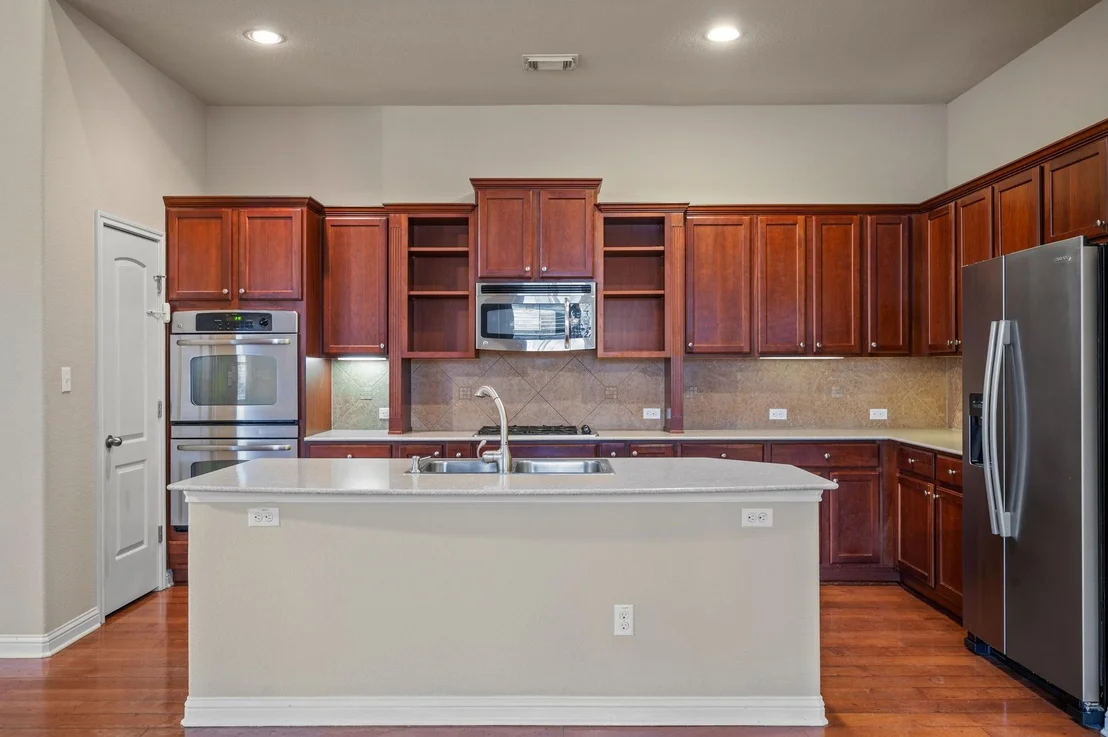 Photo of 3336 Pine Needle CIR