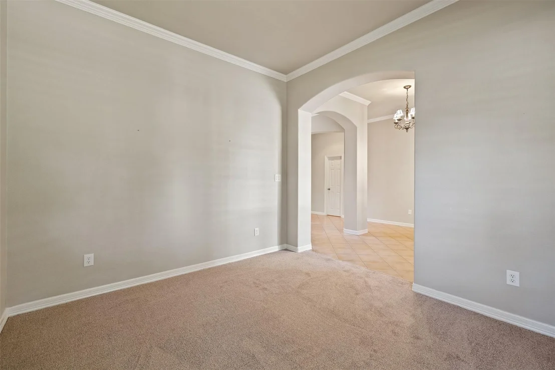 Photo of 1111 Hillridge DR