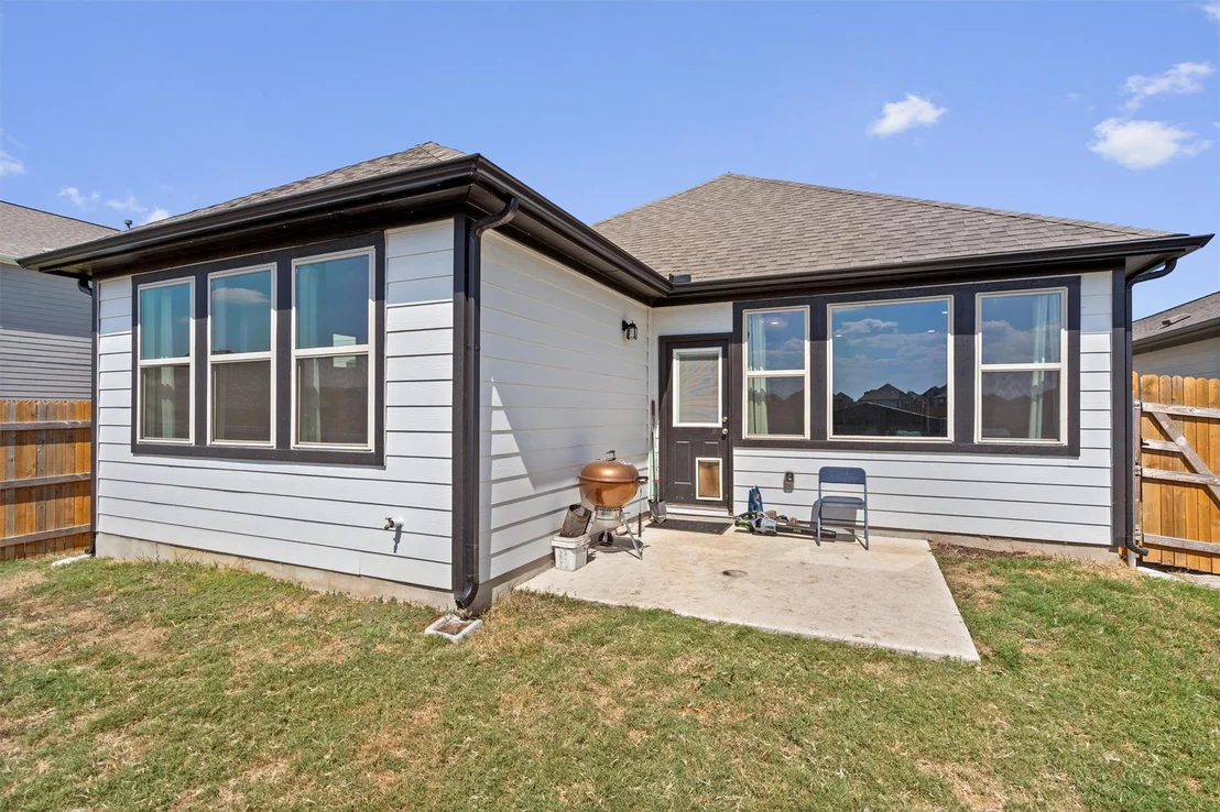 Photo of 310 Tolo DR
