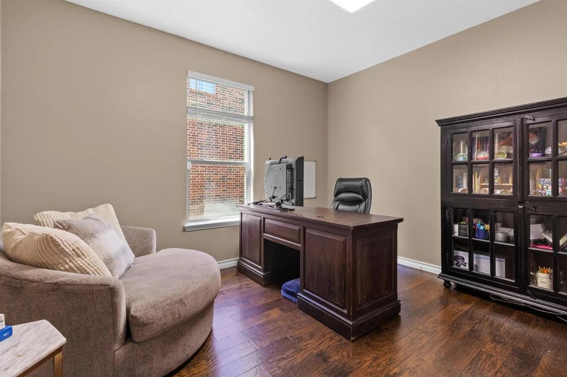 Photo of 1228 Yellow Iris RD
