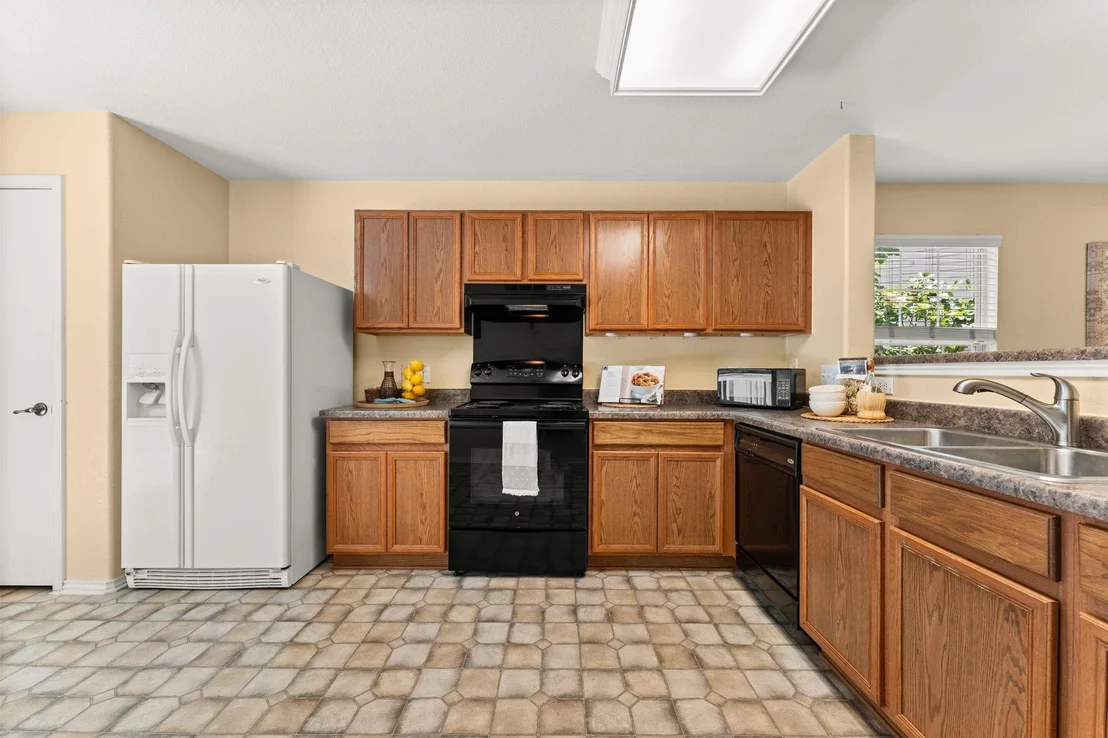 Photo of 2125 Nogales TRL