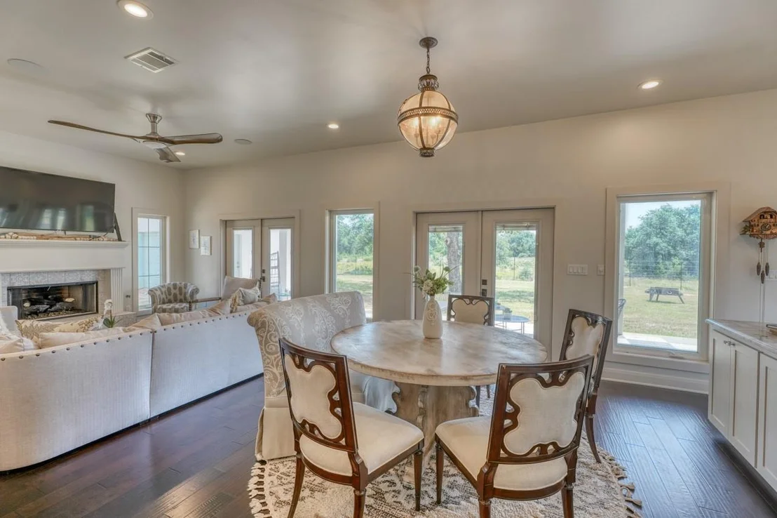 Photo of 301 Twisted Oak DR