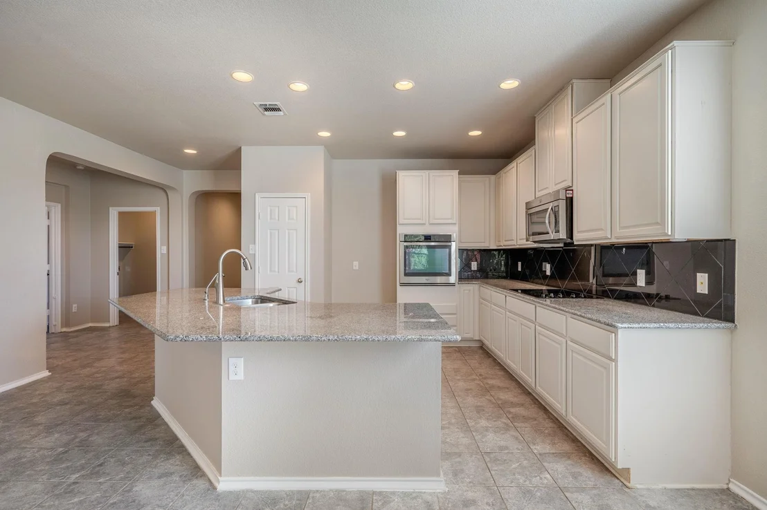Photo of 14712 Lake Victor DR