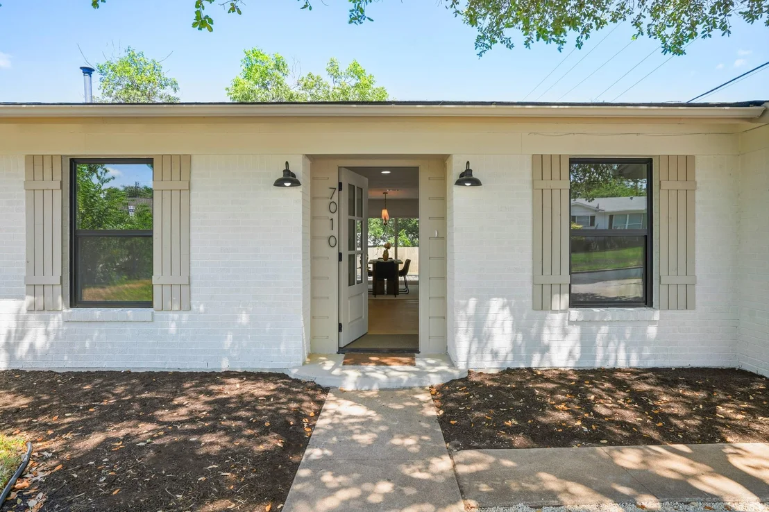 Photo of 7010 Miranda DR