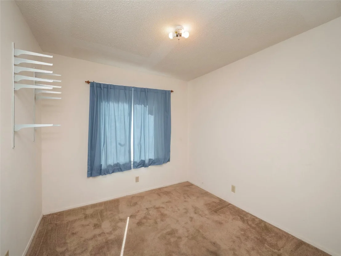 Photo of 5000 Creek Bend DR