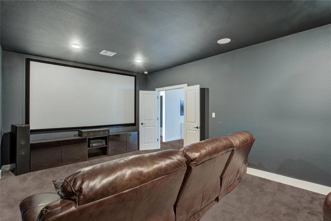 Photo of 1316 Da Vinci TRL