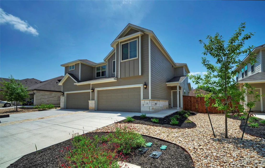 Photo of Unit B at 508 High Tech DR