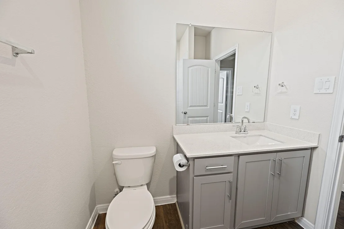 Photo of 142 Solitude DR