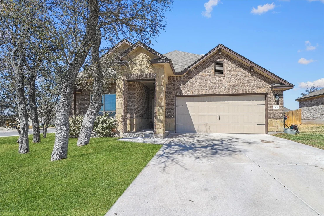 Photo of 1300 Spicewood DR