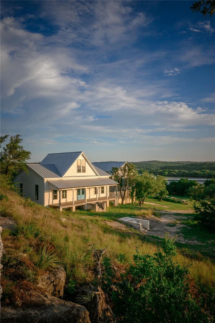 Photo of 431 County Road 413