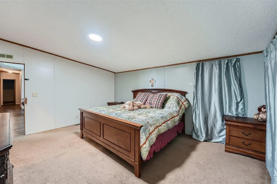 Photo of 23301 Alicia DR