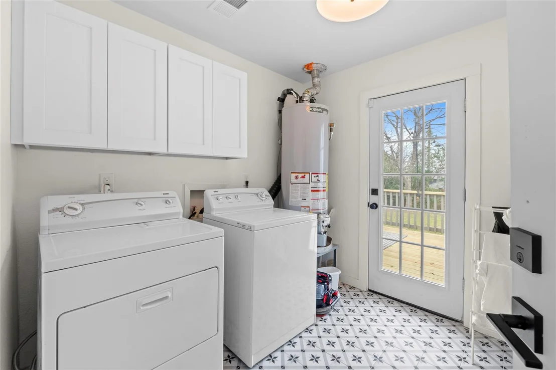 Photo of 6809 Roanoke DR