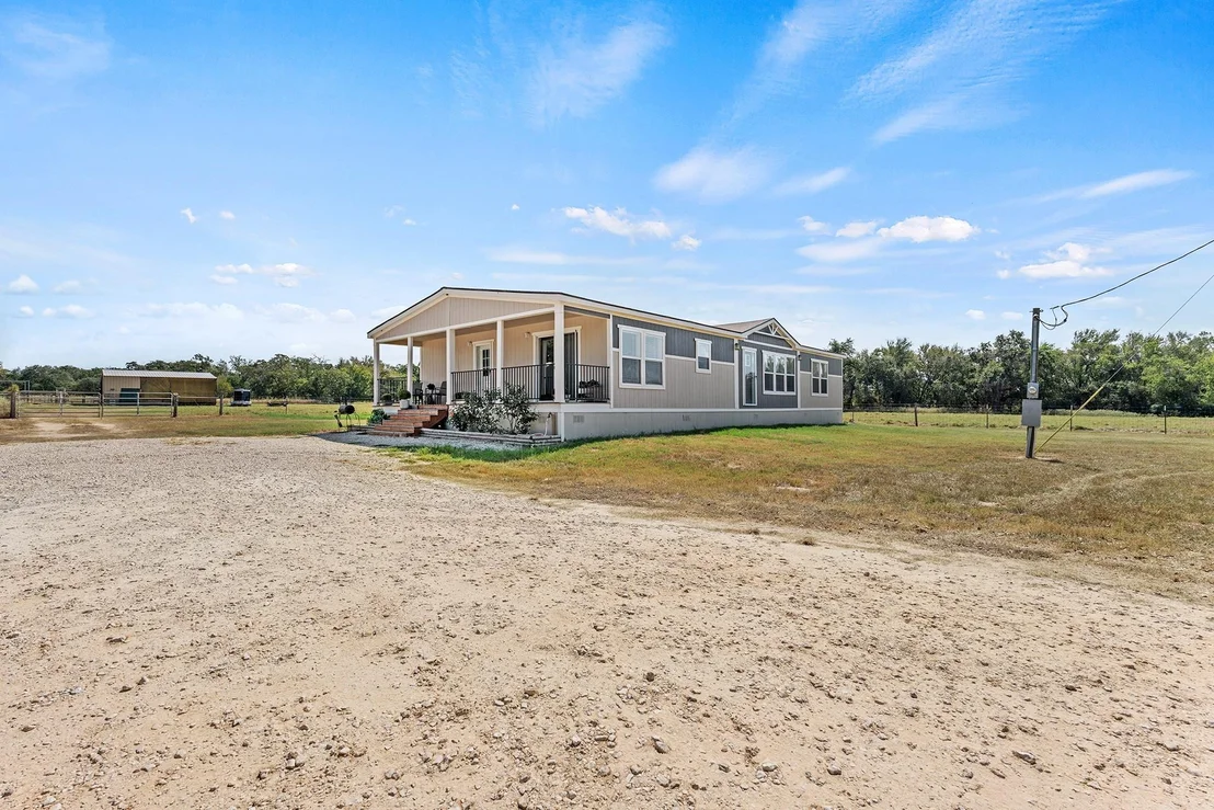 Photo of 1979 County Road 446